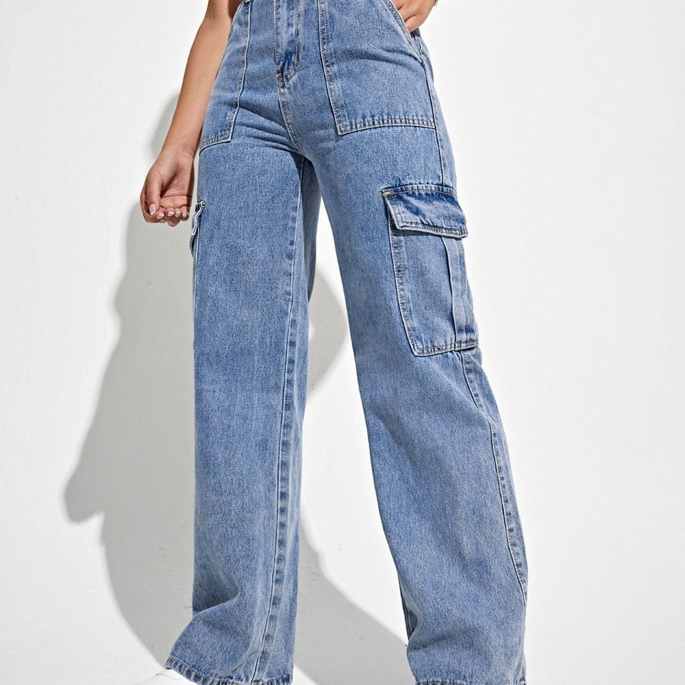 Casual High Waist Flap Pocket Side Cargo Jeans Light Wash - Picture 1 of 5
